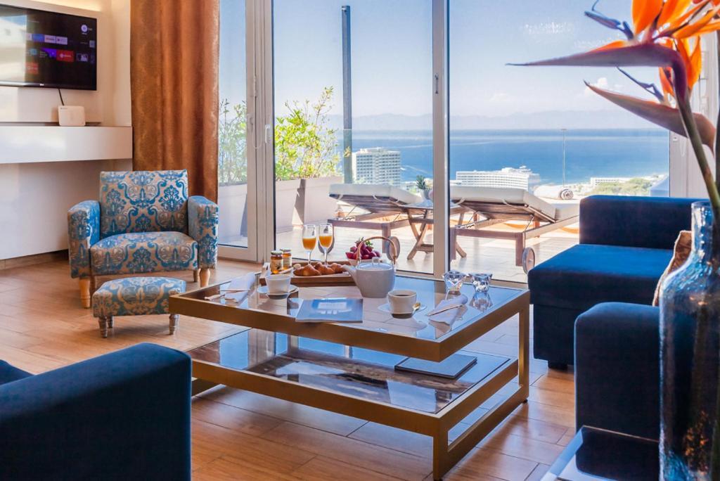 Апартаменти Flyviewflatsgold Privatehottub With Seaview Іксія Екстер'єр фото