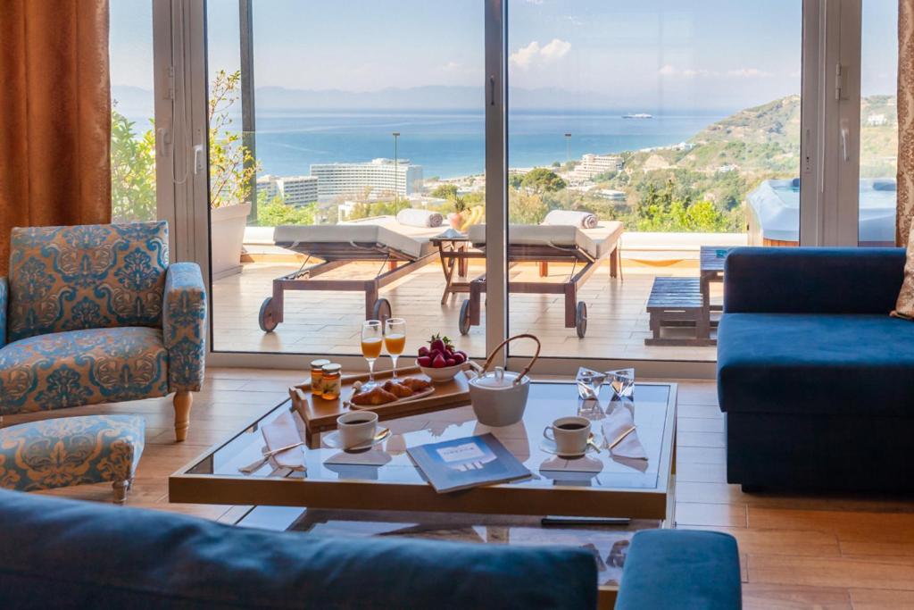 Апартаменти Flyviewflatsgold Privatehottub With Seaview Іксія Екстер'єр фото