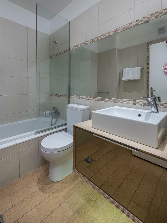 Апартаменти Flyviewflatsgold Privatehottub With Seaview Іксія Екстер'єр фото